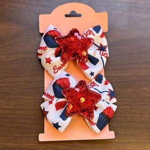 NWT Red Star Hair Bows for Kids 🥳